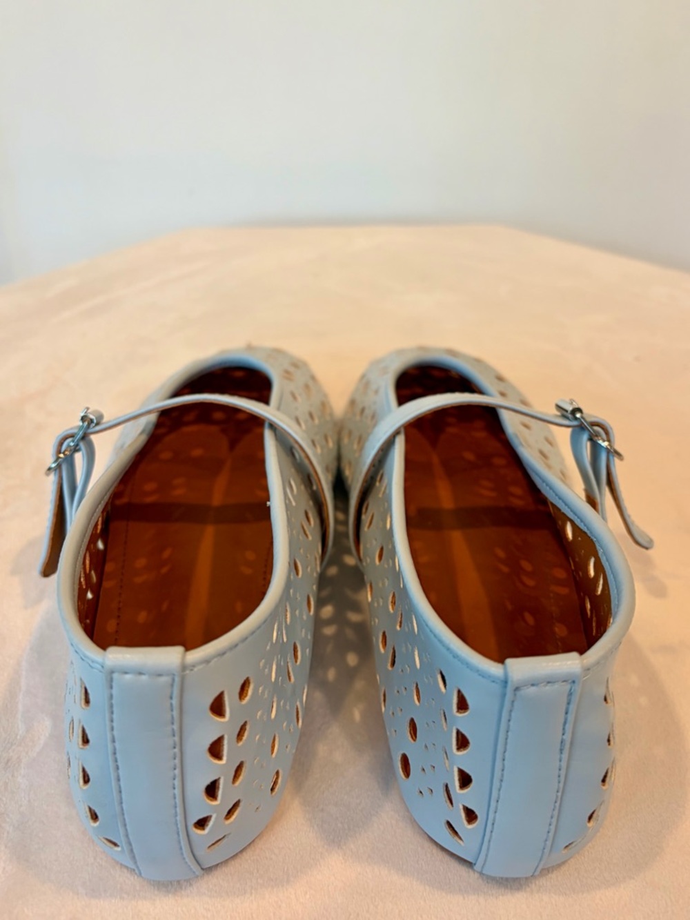 Perforated Mary Jane Flats, vegan leather, light blue, EUC, 41, (10.5) - Picture 10 of 14